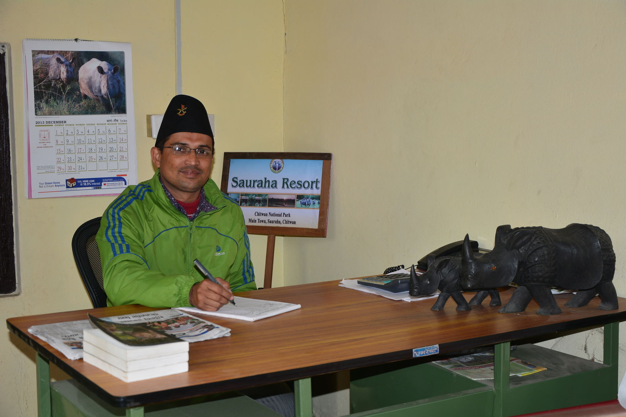 Ama Garden Sauraha Hotel Buitenkant foto